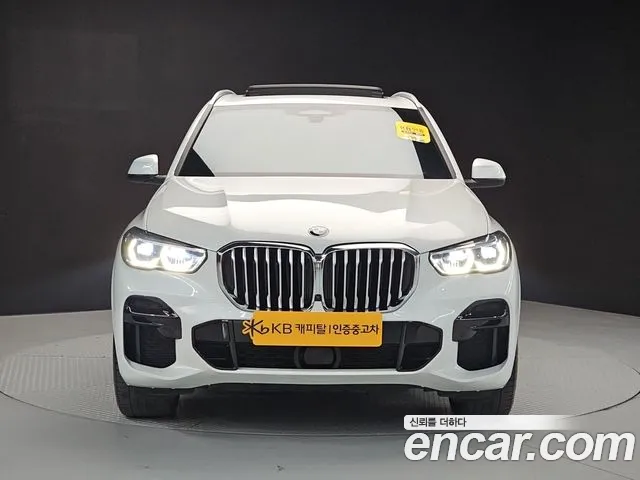 Фотография автомобиля — BMW X5 G05