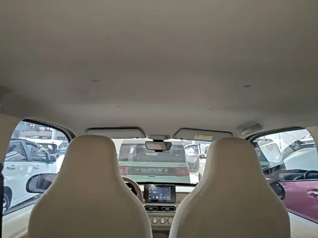 Wuling Motors Hongguang MINIEV 2024 Model 3rd Generation 170km — Фото автомобиля 17