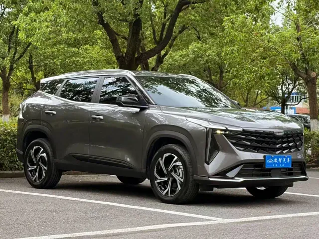 Geely Boyue — Фото автомобиля 3