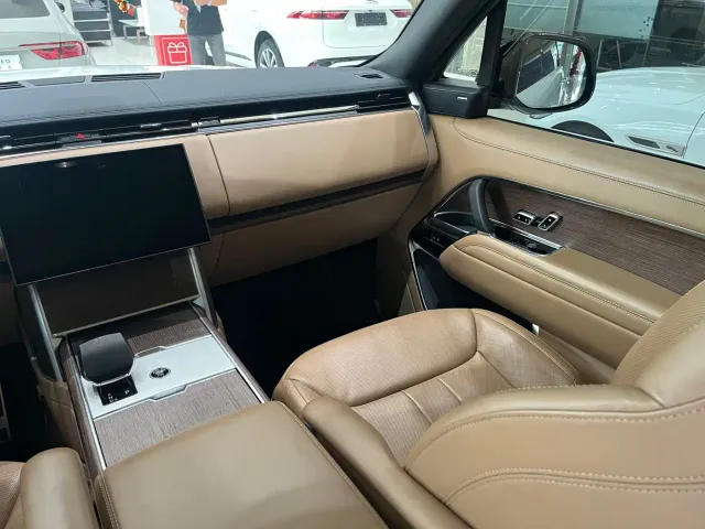 Land Rover Range Rover — Фото автомобиля 6