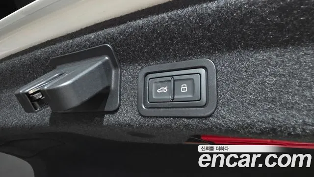 Audi A6 45 TFSI Premium — Фото автомобиля 29