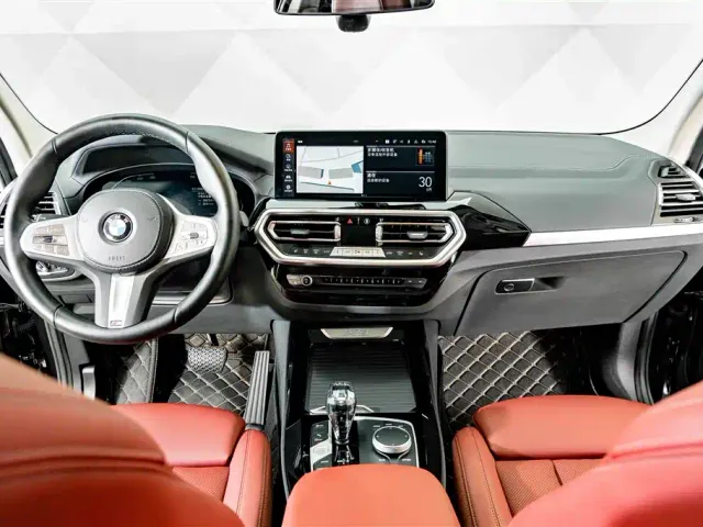 BMW X3 — Фото автомобиля 12