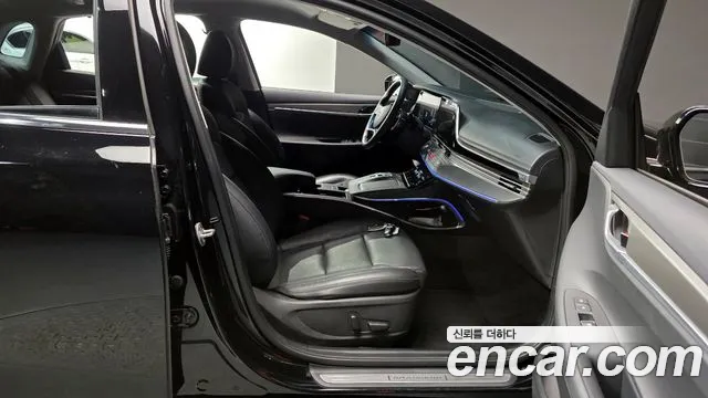 Hyundai Grandeur Новый Grandeur IG — Фото автомобиля 23