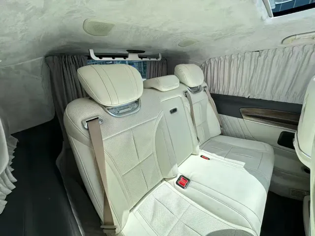 Mercedes-Benz V-Class — Фото автомобиля 10