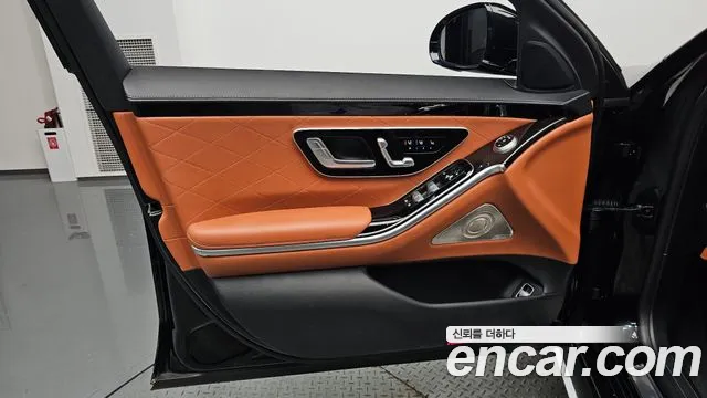 Mercedes-Benz S-Class W223 — Фото автомобиля 24