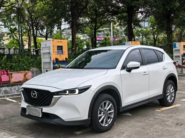 Фотография автомобиля — Mazda CX-5
