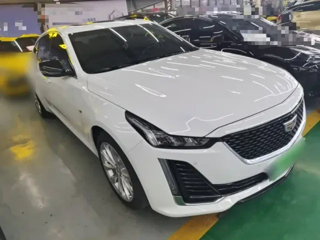 Cadillac CT5 — Фото автомобиля 3