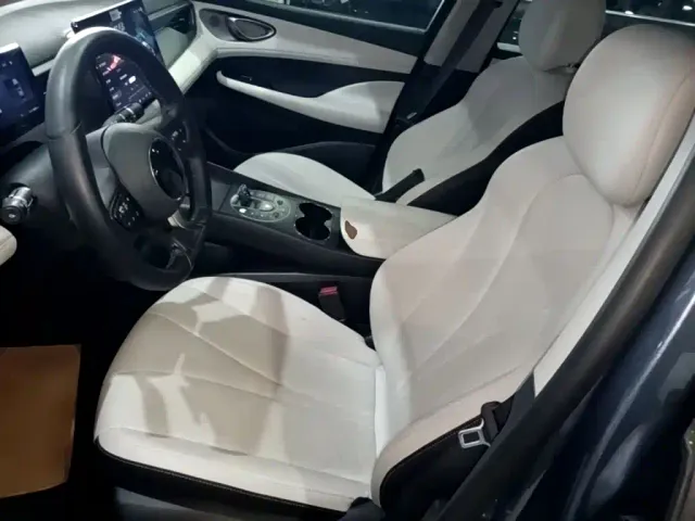 BYD Seal 05 DM-i — Фото автомобиля 6