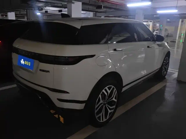 Land Rover Range Rover Evoque — Фото автомобиля 3