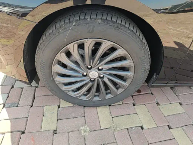 Buick LaCrosse — Фото автомобиля 22