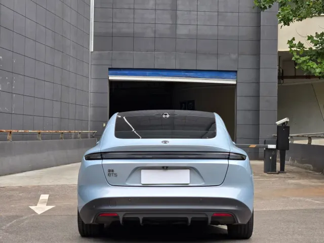 Nio ET5 — Фото автомобиля 10