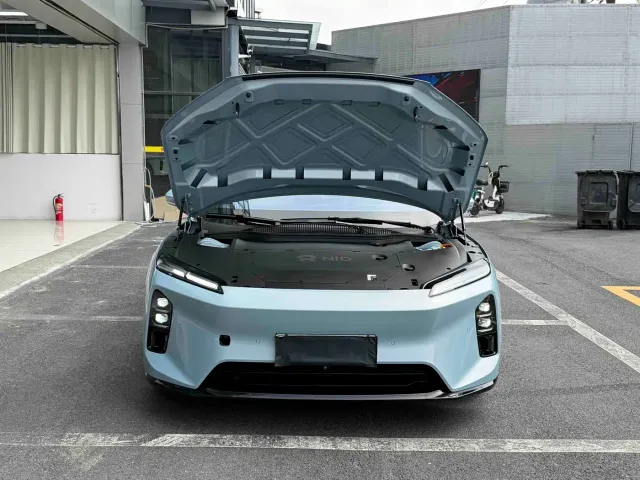 Nio ET5 Touring — Фото автомобиля 13