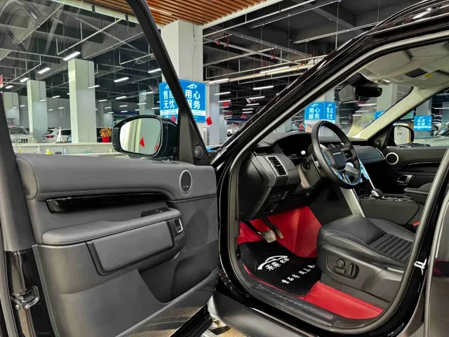 Land Rover Discovery — Фото автомобиля 4