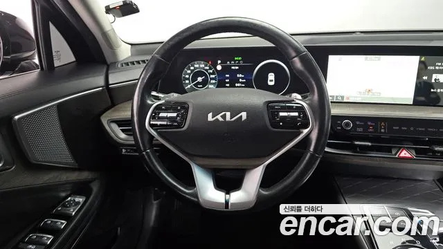 Kia K8 — Фото автомобиля 12