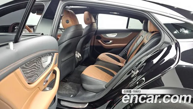 Mercedes-Benz AMG GT 4 двери 43 4MATIC+ — Фото автомобиля 16