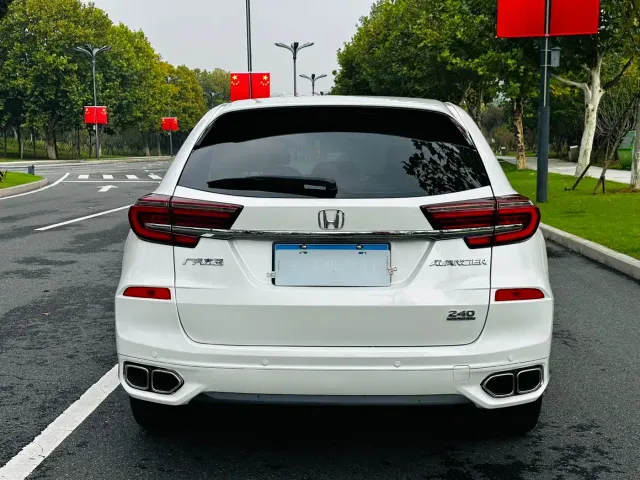 Honda Avancier — Фото автомобиля 6