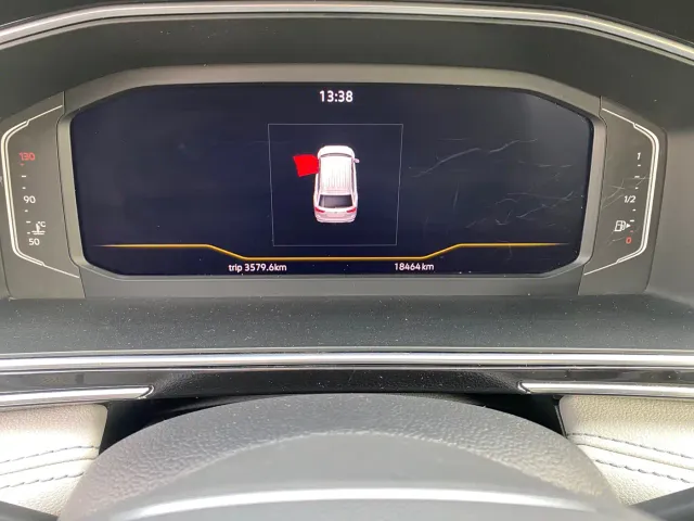 Volkswagen Tiguan L — Фото автомобиля 9