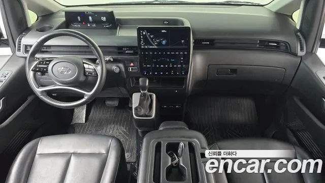Hyundai Staria — Фото автомобиля 10