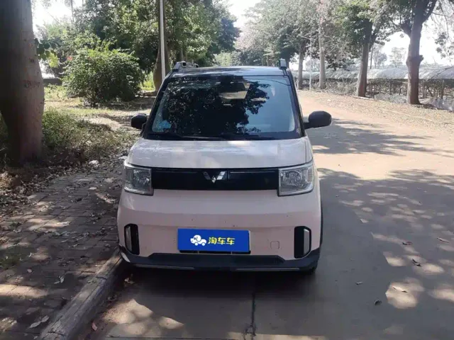 Wuling Hongguang Mini EV — Фото автомобиля 2