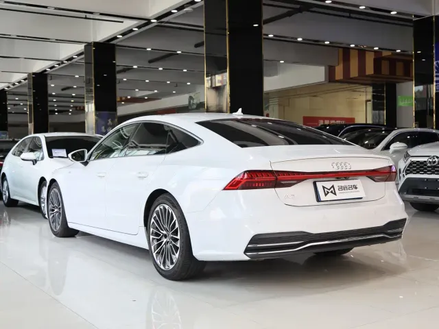 Audi A7 — Фото автомобиля 19