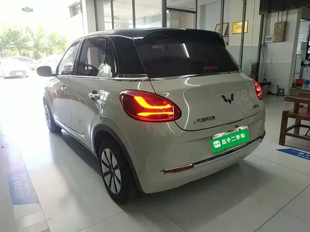 Wuling Bingo — Фото автомобиля 4