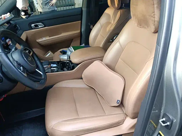 Li Auto ONE — Фото автомобиля 11