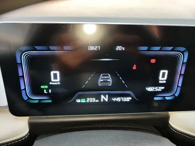 Geely Geometry E Firefly — Фото автомобиля 11