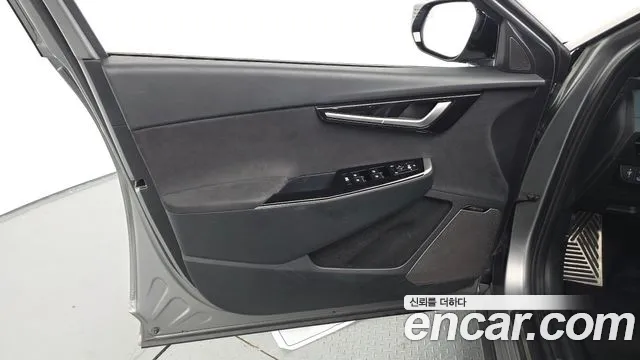 Kia EV6 — Фото автомобиля 22