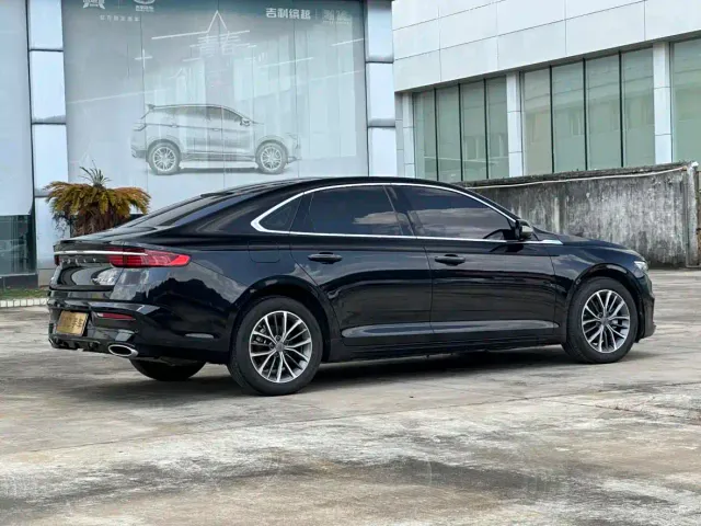 Geely Xingrui — Фото автомобиля 13