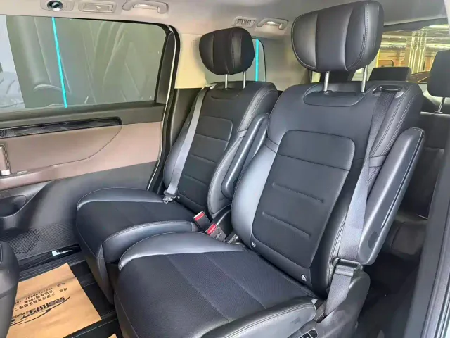 GAC Trumpchi E8 — Фото автомобиля 10