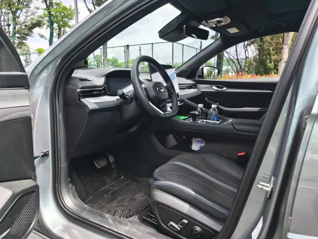 Geely Xingrui — Фото автомобиля 4