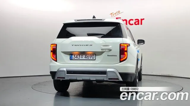 KGM Torres — Фото автомобиля 4