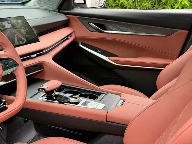 Changan CS75 Plus — Фото автомобиля 12