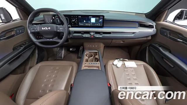 Kia EV9 — Фото автомобиля 10