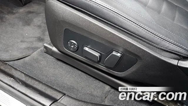 BMW X4 xDrive20i M Sport — Фото автомобиля 28