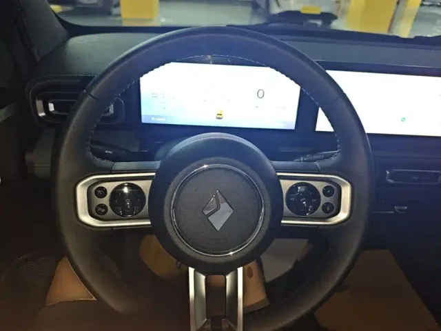 Baojun Yep — Фото автомобиля 10