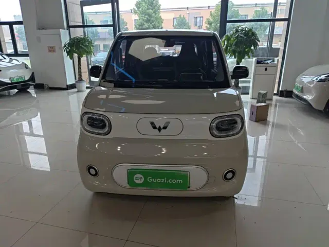 Wuling Motors Hongguang MINIEV 2024 3rd Generation 215km Youth Edition — Фото автомобиля 2