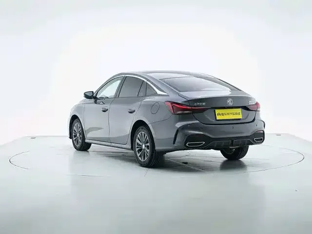 MG 5 — Фото автомобиля 6