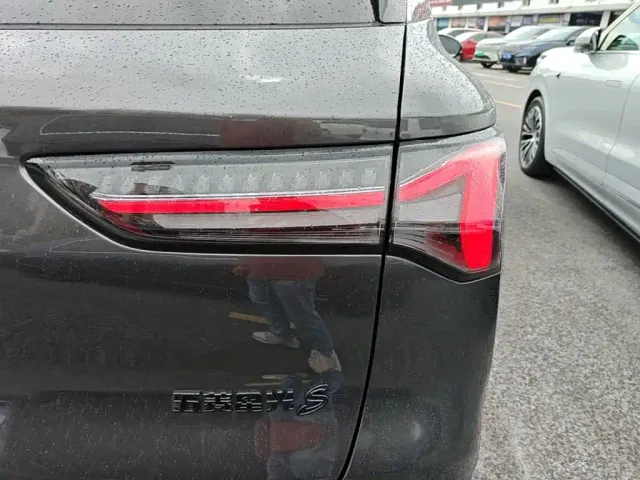 Wuling Starlight S — Фото автомобиля 23