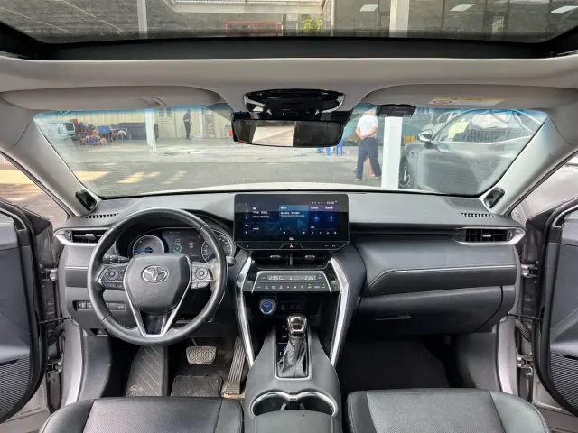 Toyota Venza — Фото автомобиля 15