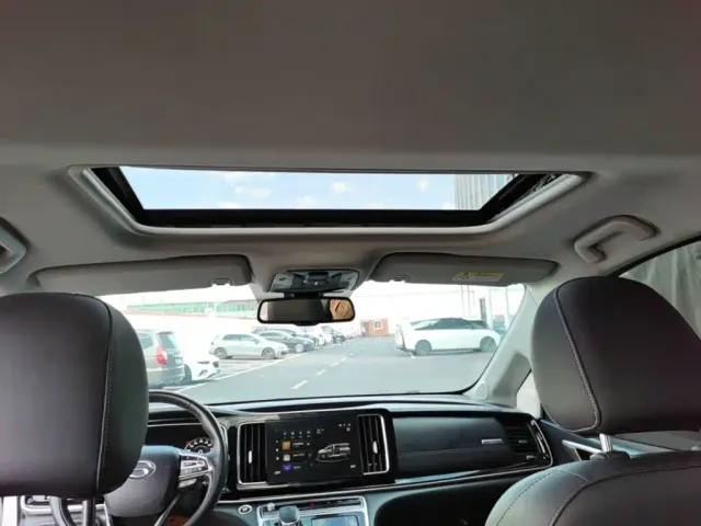 GAC Trumpchi M8 — Фото автомобиля 17