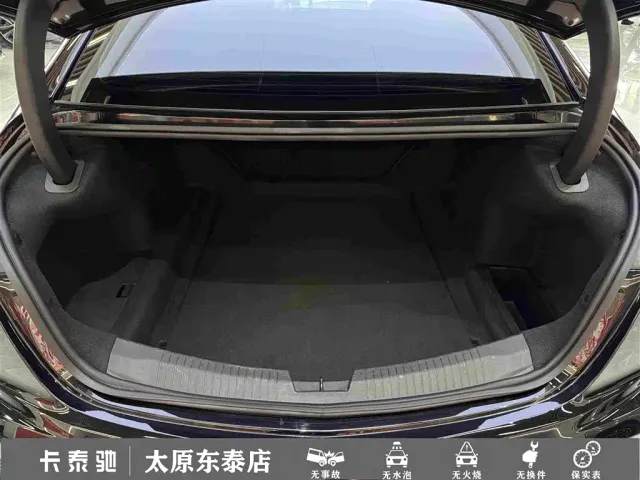 Cadillac CT5 — Фото автомобиля 13