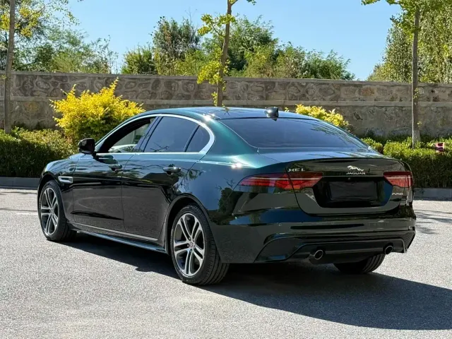 Jaguar XEL — Фото автомобиля 5