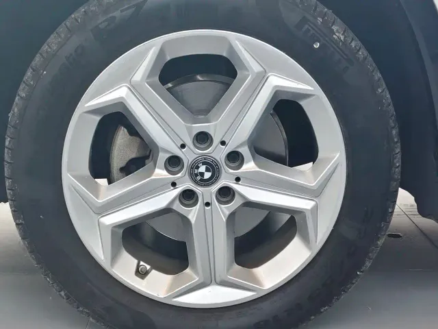 BMW X1 — Фото автомобиля 9