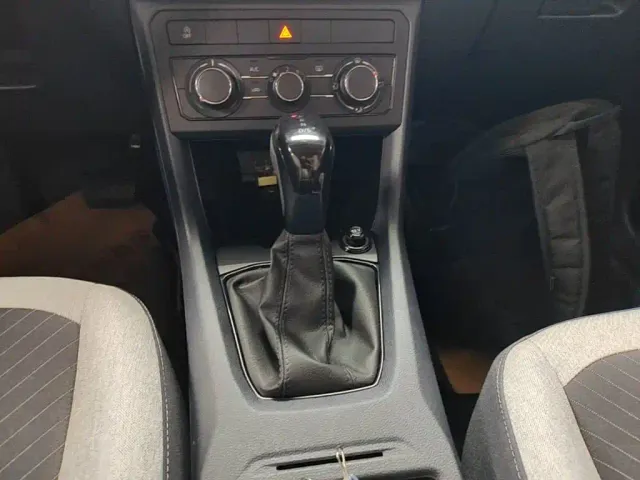 Volkswagen Tharu — Фото автомобиля 13