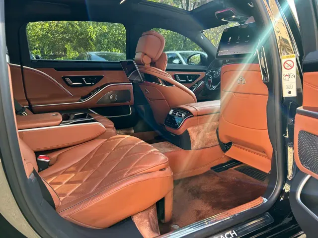 Mercedes-Benz Maybach S-Class — Фото автомобиля 21