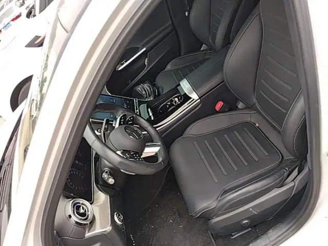 Mercedes-Benz C-Class — Фото автомобиля 14