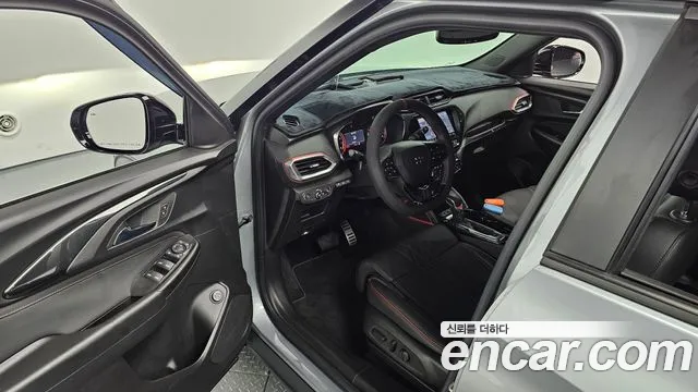 ChevroletGMDaewoo Trailblazer Trailblazer 1.3 турбо 4WD — Фото автомобиля 11