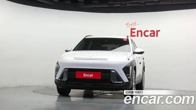 Hyundai Kona Kona (SX2) Бензин 1.6 турбо 2WD — Фото автомобиля 3