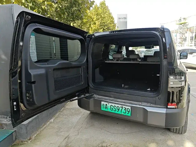 BYD FangChengBao Titanium 7 — Фото автомобиля 18